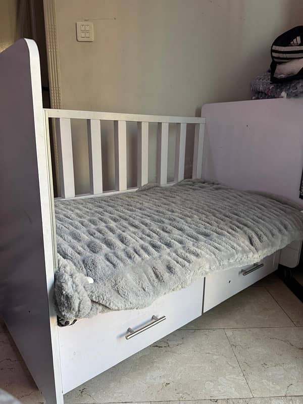 Baby Sleeping Crib 1