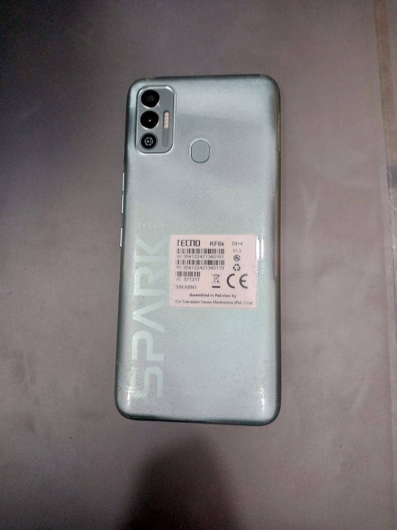 Tecno Spark 8C 2