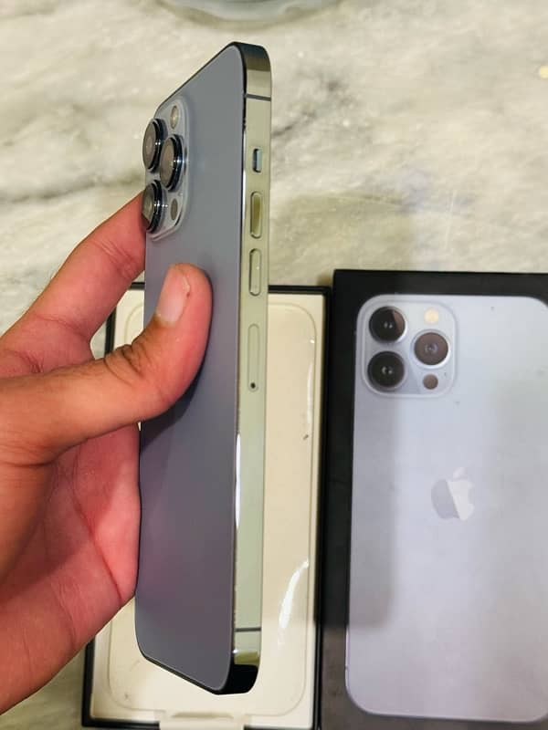 iPhone 13 Pro Max 256gb PTA approved 1
