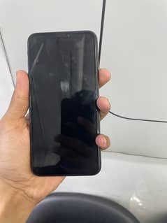 xs max pta approved 64GB battery health 84 all ok