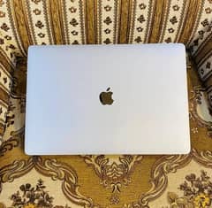 macbook pro 2017