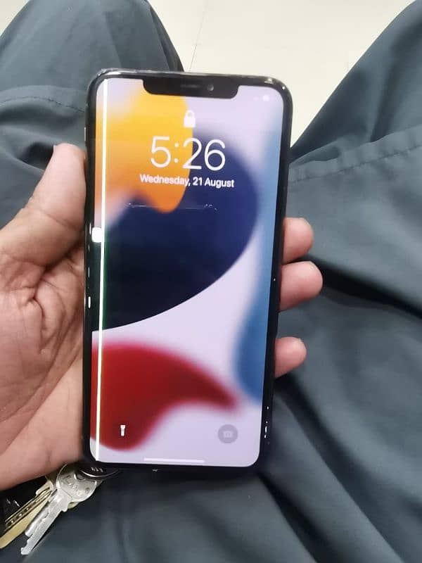 iphone 11 pro max 9