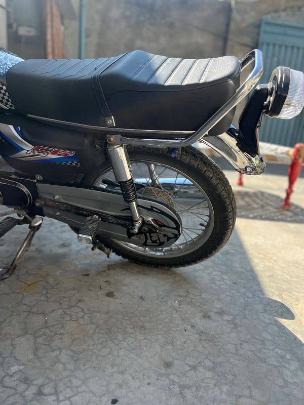 Honda 125 4