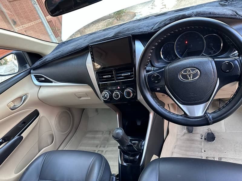 Toyota Yaris 2021 9