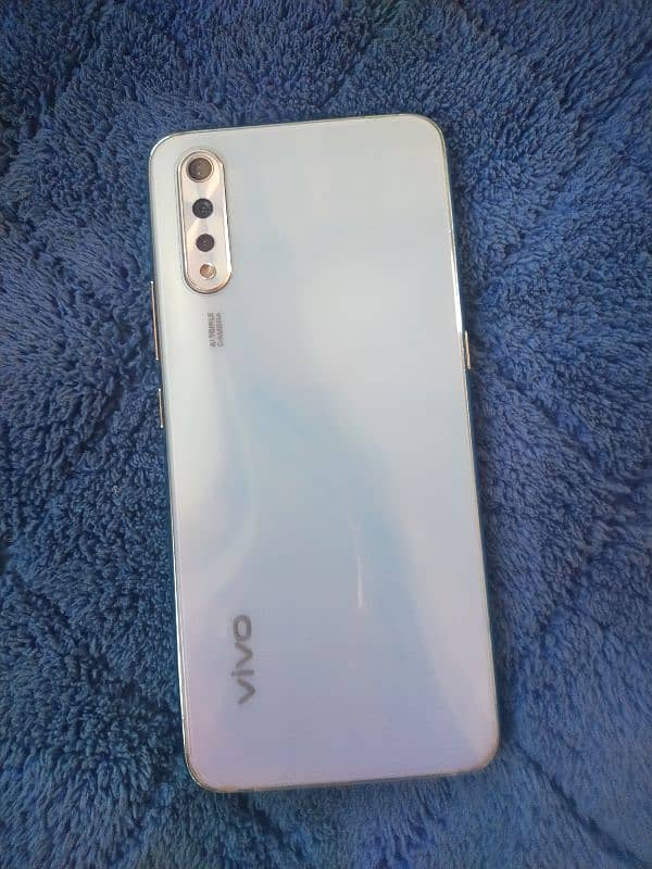 vivo s1 4