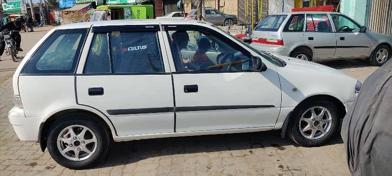 Suzuki Cultus 2016 2