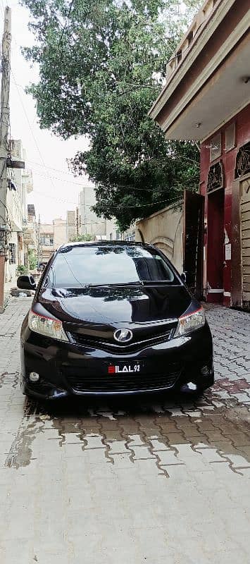 Toyota Vitz 2011 11