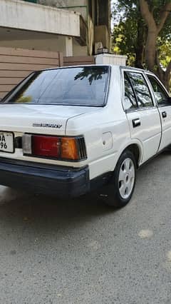 Nissan Sunny 1984