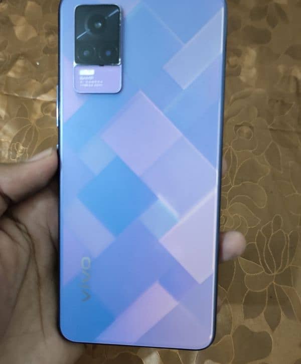 VIVO V21e 0