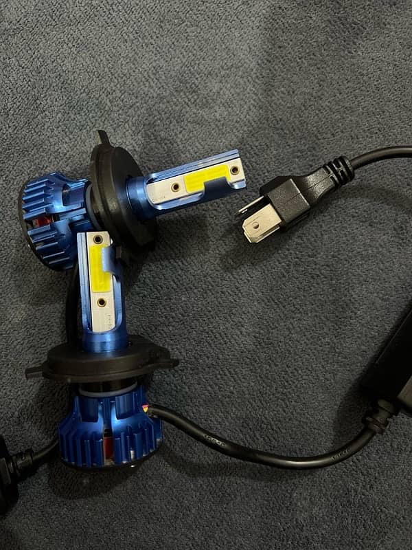 2pcs H4 Led light 60W 20000LM 1