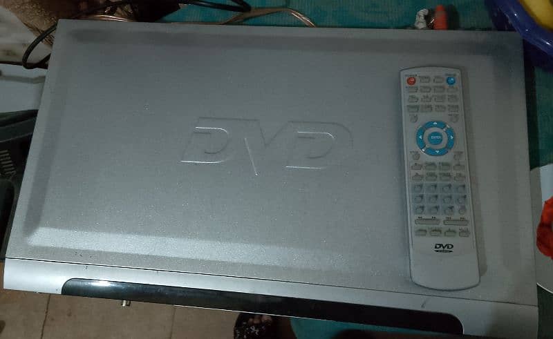 DVD player 0