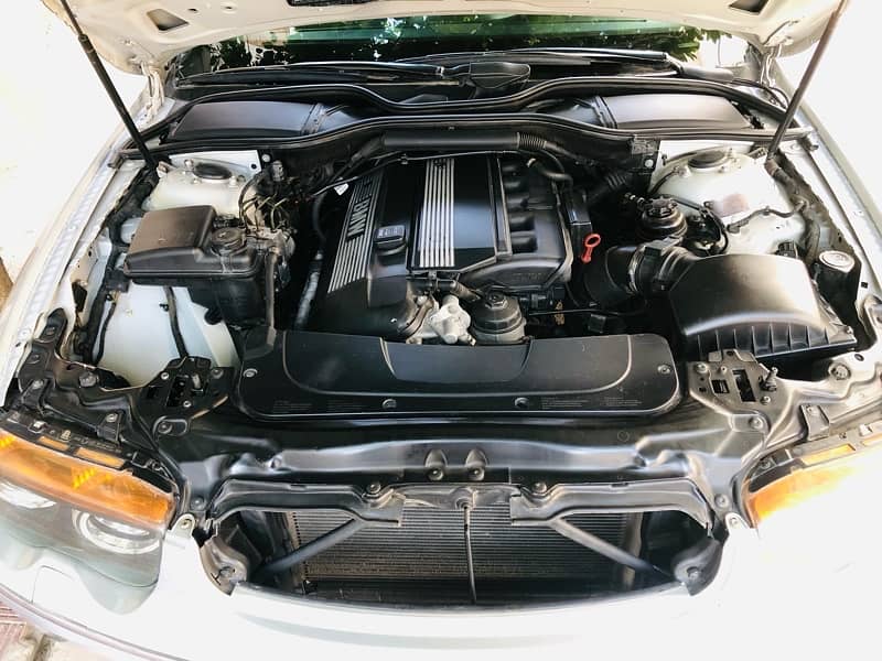 BMW 7 Series 2003 18