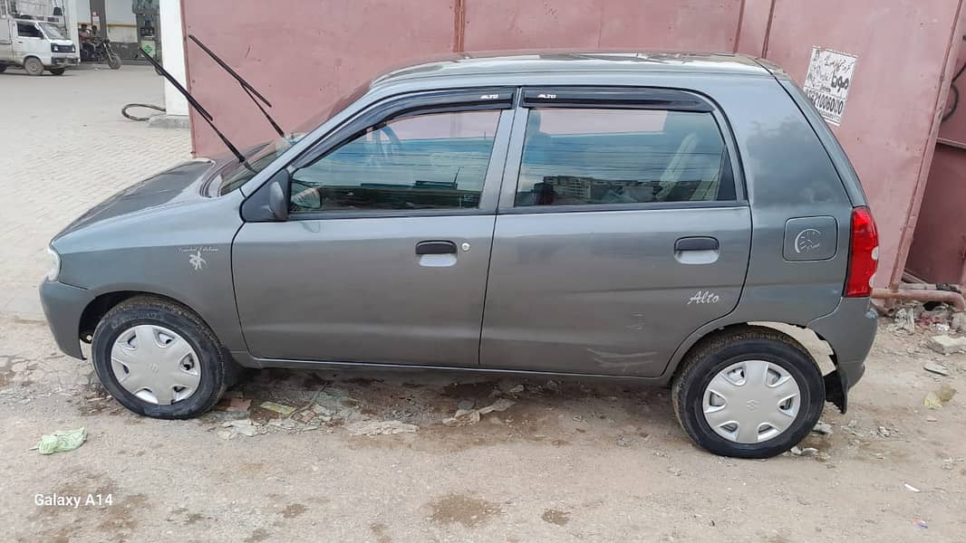 Suzuki Alto 2011 4