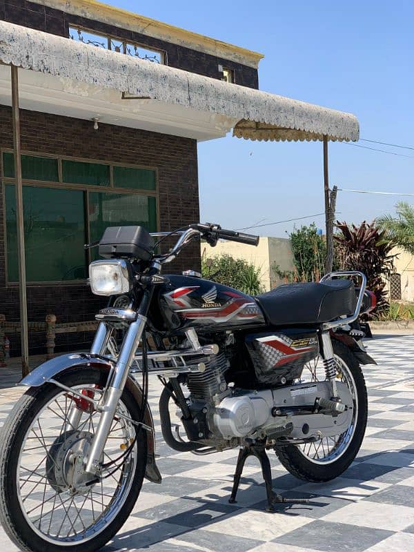 Honda CG125 1