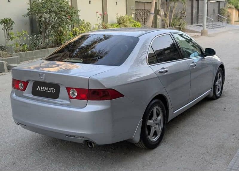 Honda Accord 2004 3