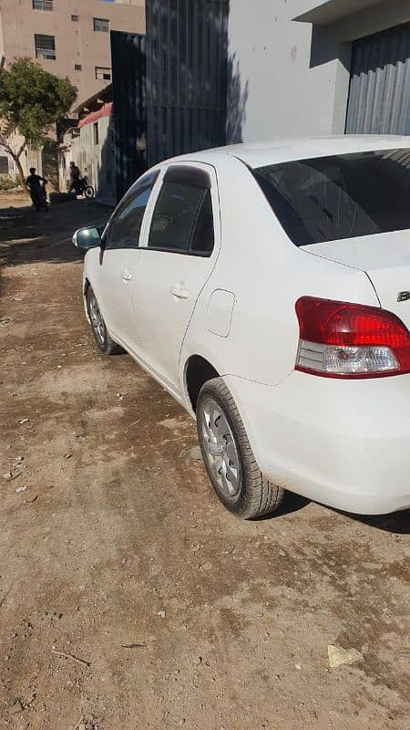 Toyota Belta 2009 6