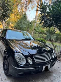 Mercedes E Class  E-200 2005