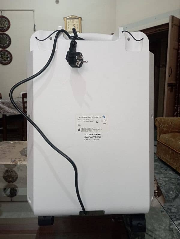 Oxygen Concentrator 2