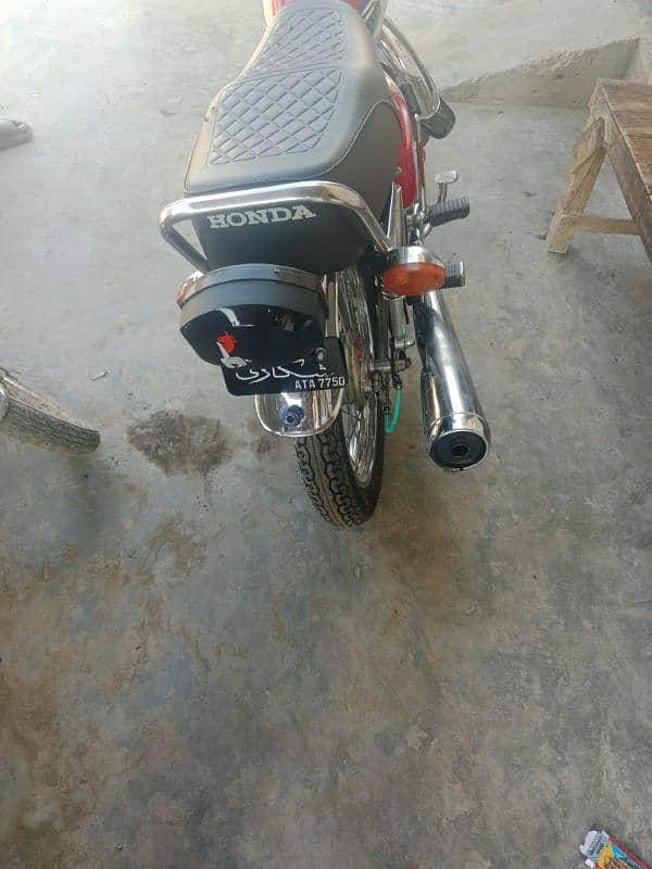 Honda CG 125 2024 4