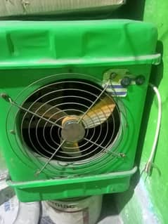 Small Size cooler Ac/Dc