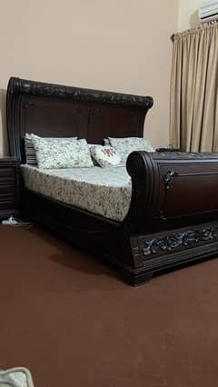 solid wood bed