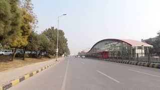 BLUE AREA MAIN JINNAH AVENUE COMMERCIAL PLOT FOR SALE