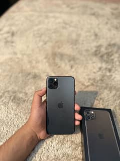 Iphone 11 pro max 256 GB Dual Sim Pta Approved