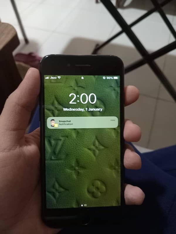 Iphone 7 (Urgent sell) 0