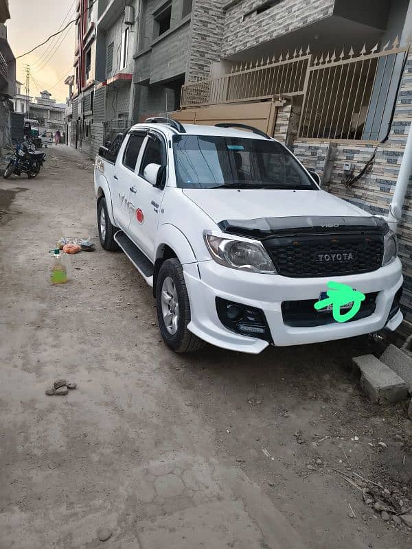 Toyota Hilux 2005 1