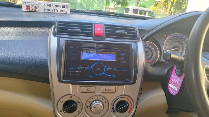 Honda City IVTEC 2021 4