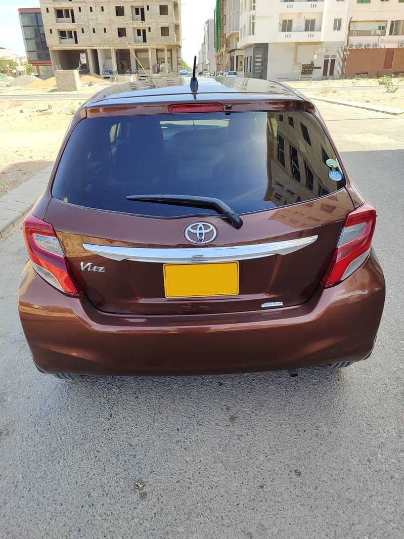 Toyota Vitz 2014 1