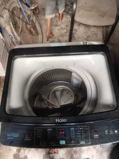 *HAIER AUTOMATIC WASHING MACHINE(HWM85-826)*