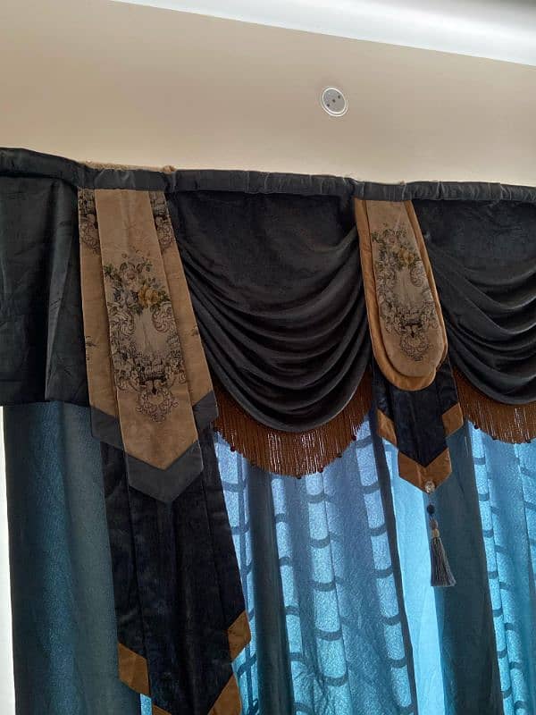 2 Curtains Set available for sale 5