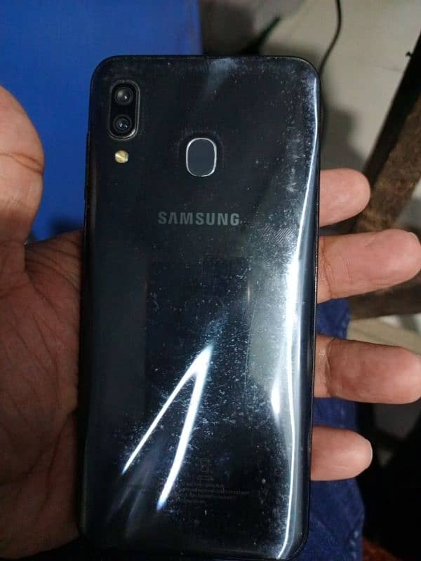 SAMSUNG GALAXY A 30 1