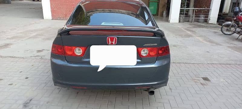 Honda Accord 2008 4