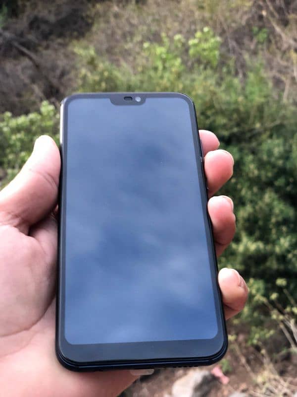 Huawei P20 lite 4gb ram/128gb Condition 10/10 new fast charging PTA hy 4