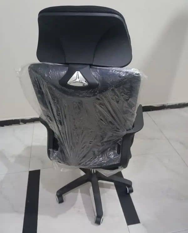 Computer / Executive / Office Revolving Chair 1