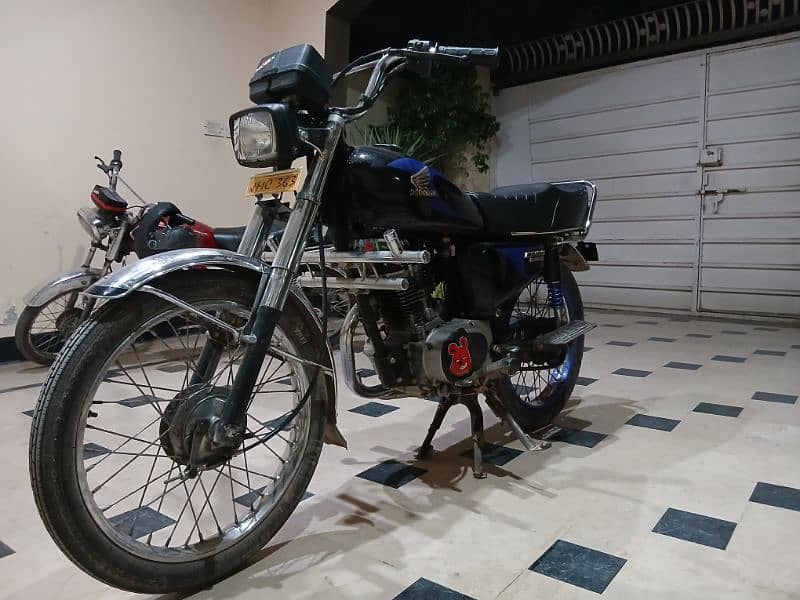 Good condition bike 4