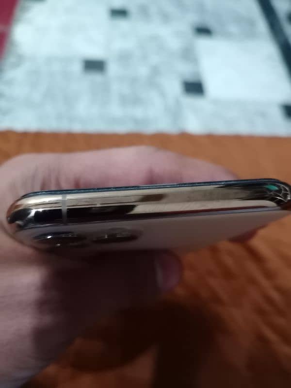 Iphone 11pro 256gb PTA approved 1