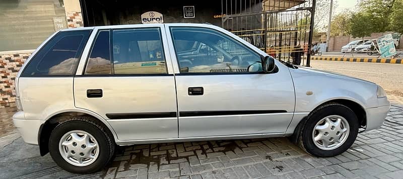 Suzuki Cultus 2014 5