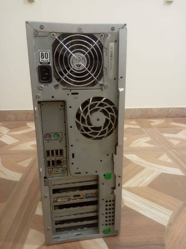Gaming pc HP Z400-DIMM work station 3