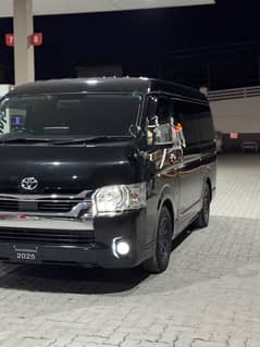 Toyota Hiace 2021