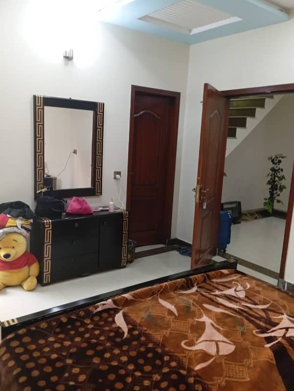 Furnished Portion Available For Rent In Johar Town Block R-1 1