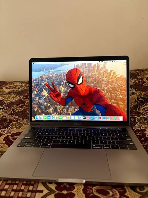 Macbook pro 2018 i5 2