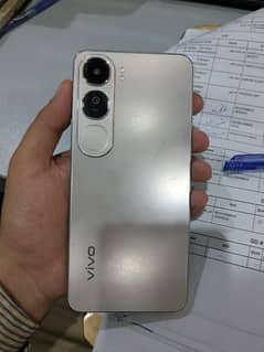 Vivo Y200