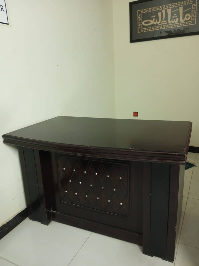 Table Office 0