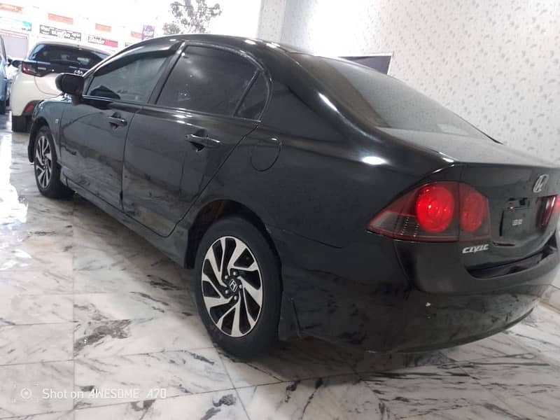 Honda Civic 2011 3