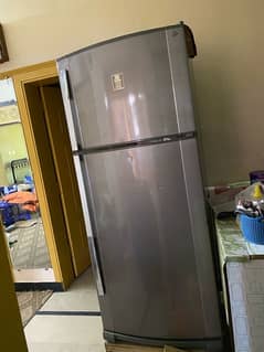 Dawlance Refrigerator for Sale (Excellent Condition)"