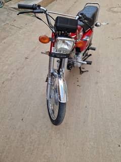 Honda 125 red for sale