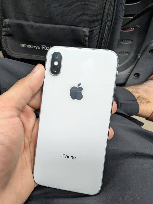 iphone X 64gb PTA ! 1